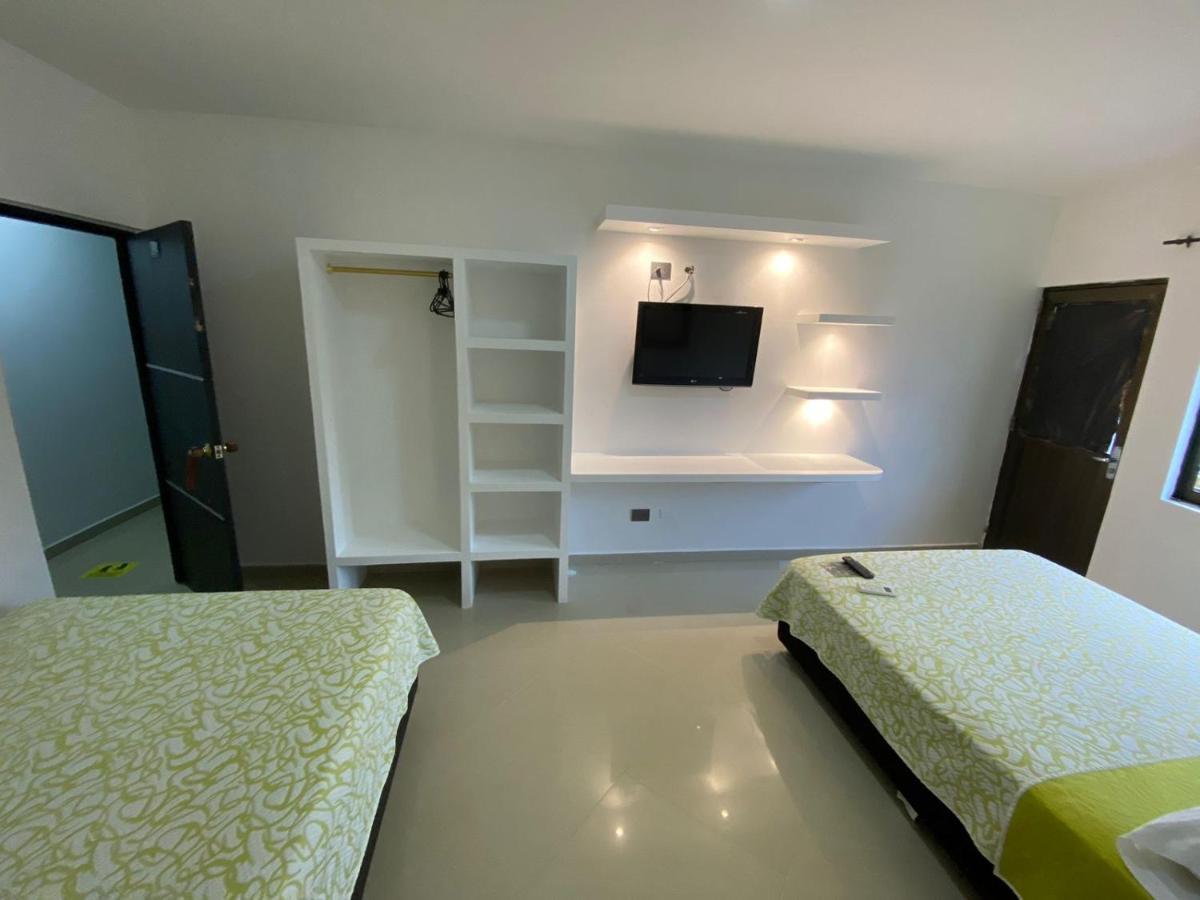Hotel Los Paisas Mitu Ngoại thất bức ảnh